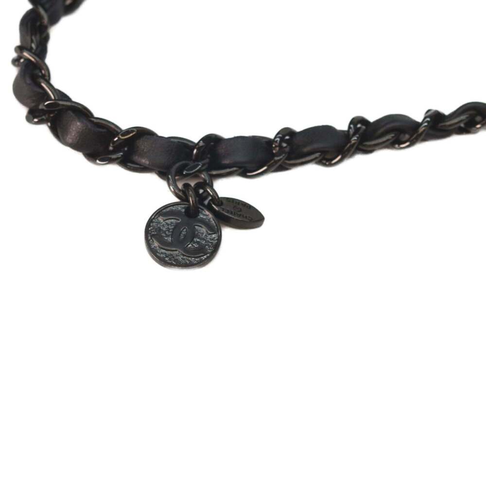 Chanel So Black AS4388 Single Flap Patent Camellia Small - Picture 9 of 9